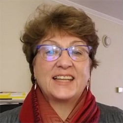Dr. Anna Redden